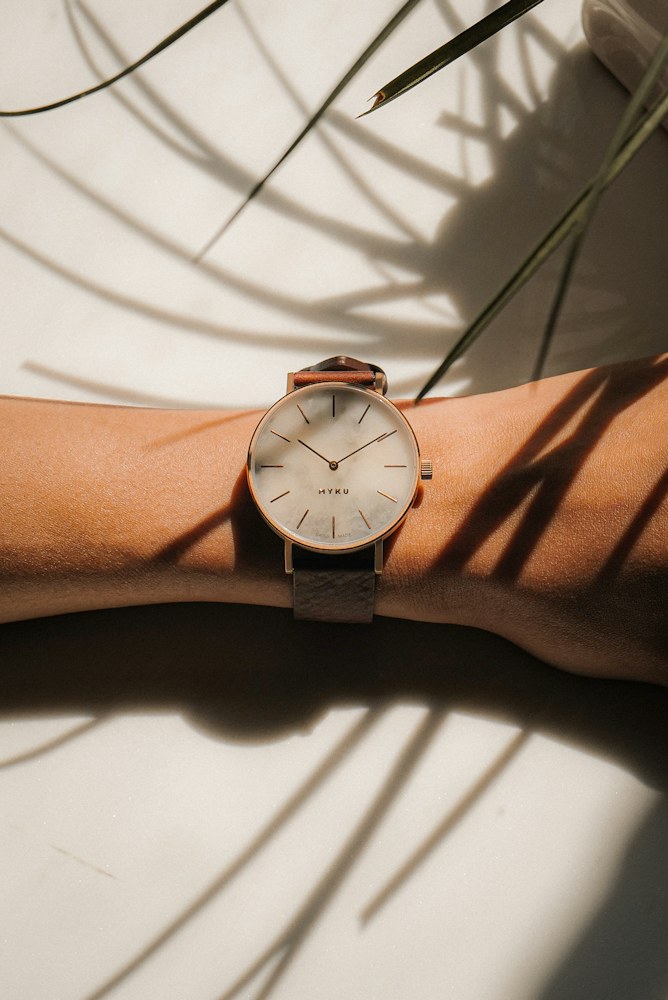 Reloj minimalista Essential